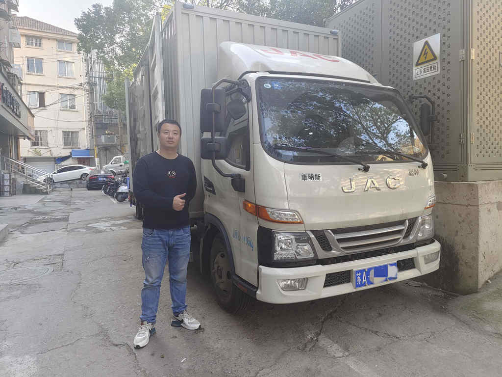 1号口碑！ 口碑的力量让江淮骏铃成为了南京王师傅的创业伙伴 - 第1张