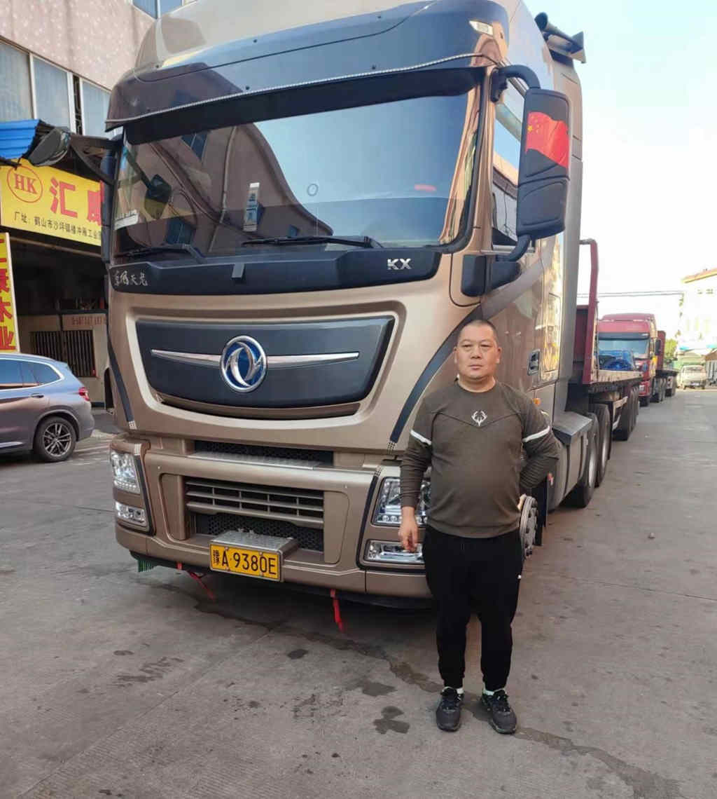 1700公里30小时 孙海伟夫妇与东风天龙KX的漫漫运输路 - 第2张 - 提加商用车网 1700公里30小时 孙海伟夫妇与东风天龙KX的漫漫运输路 - 第2张