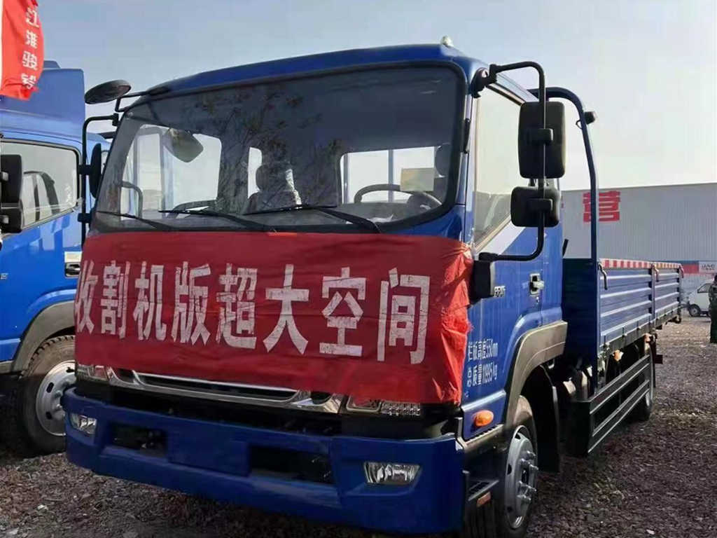 1号口碑! 江淮德沃斯中卡助力“麦客”贺师傅走上致富路 - 第2张 - 提加商用车网 1号口碑! 江淮德沃斯中卡助力“麦客”贺师傅走上致富路 - 第2张