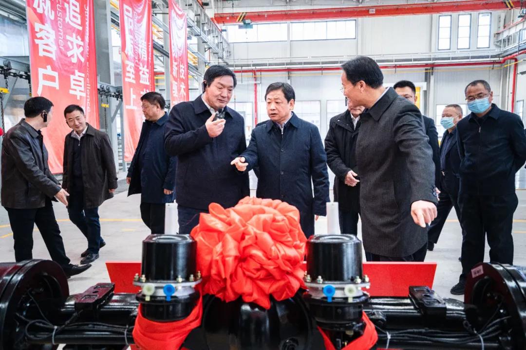 铜川市第四季度工业项目竣工仪式暨汉德车桥轻卡基地投产仪式圆满召开 - 第6张 - 提加商用车网 铜川市第四季度工业项目竣工仪式暨汉德车桥轻卡基地投产仪式圆满召开 - 第6张