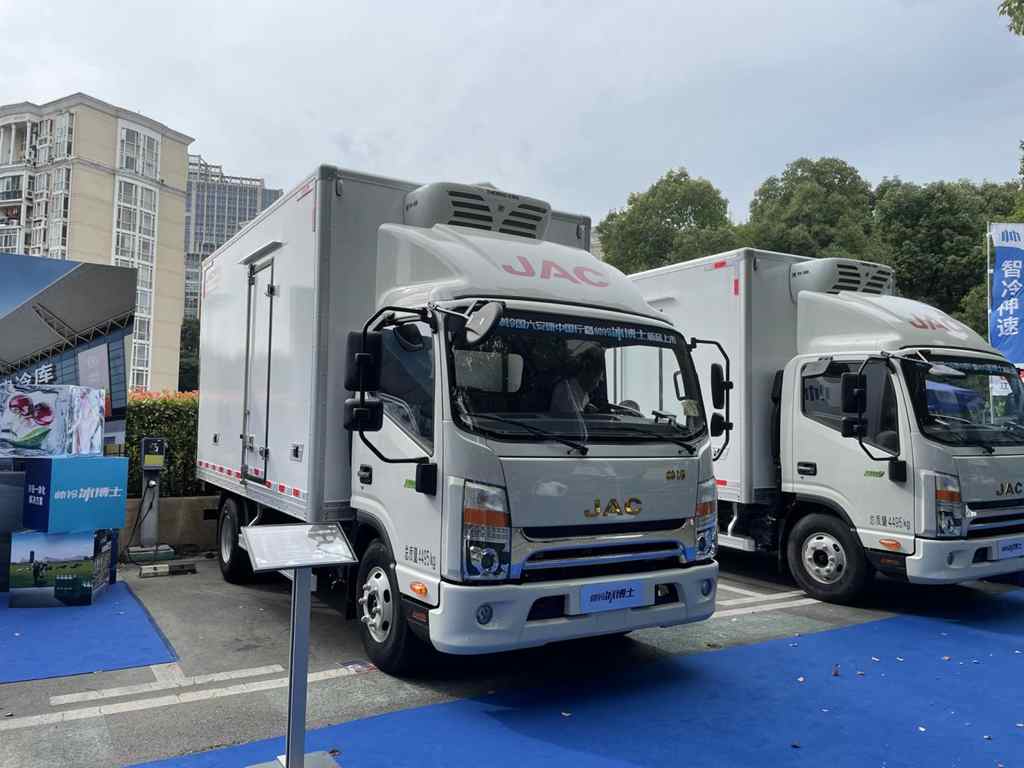 国六蓝牌冷藏车怎么选?蓝牌1号江淮冰博士更超值 - 第5张 - 提加商用车网 国六蓝牌冷藏车怎么选?蓝牌1号江淮冰博士更超值 - 第5张