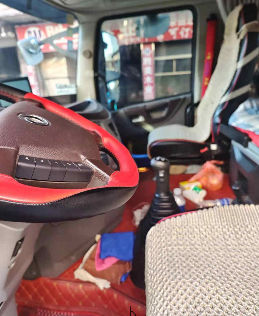 1700公里30小时 孙海伟夫妇与东风天龙KX的漫漫运输路 - 第5张 - 提加商用车网 1700公里30小时 孙海伟夫妇与东风天龙KX的漫漫运输路 - 第5张