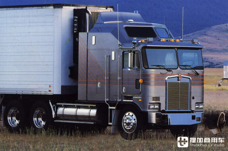 俄美不只有冲突,带您回顾俄罗斯Zil商用车与美国肯沃斯、卡特彼勒的合作往事 - 第12张 - 提加商用车网 俄美不只有冲突,带您回顾俄罗斯Zil商用车与美国肯沃斯、卡特彼勒的合作往事 - 第12张