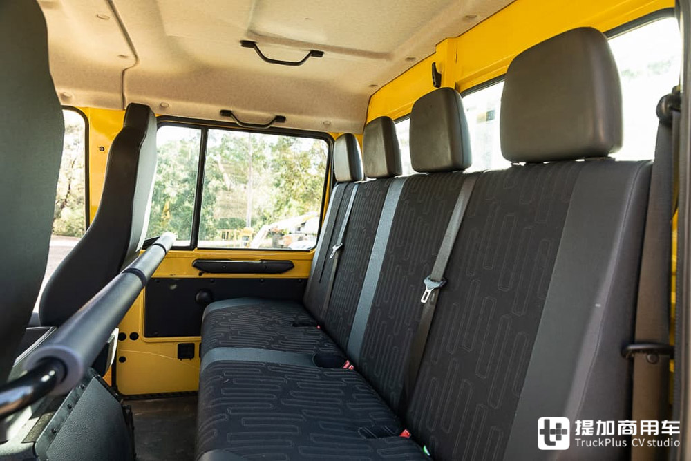 越野之王历久弥新,奔驰乌尼莫克U 5023实拍测试 - 第12张 - 提加商用车网 越野之王历久弥新,奔驰乌尼莫克U 5023实拍测试 - 第12张