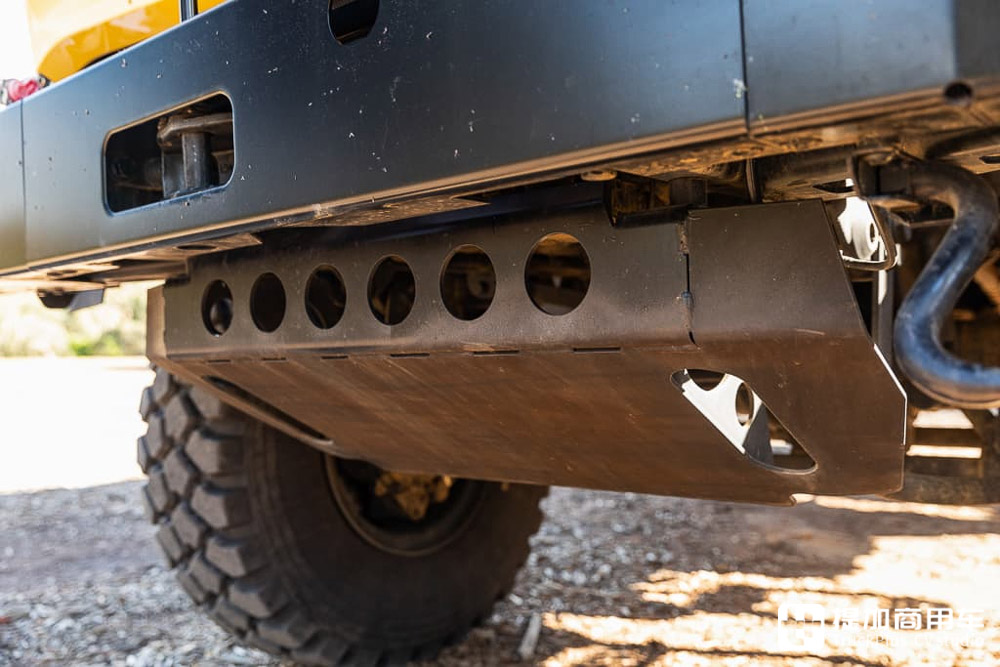 越野之王历久弥新,奔驰乌尼莫克U 5023实拍测试 - 第3张 - 提加商用车网 越野之王历久弥新,奔驰乌尼莫克U 5023实拍测试 - 第3张