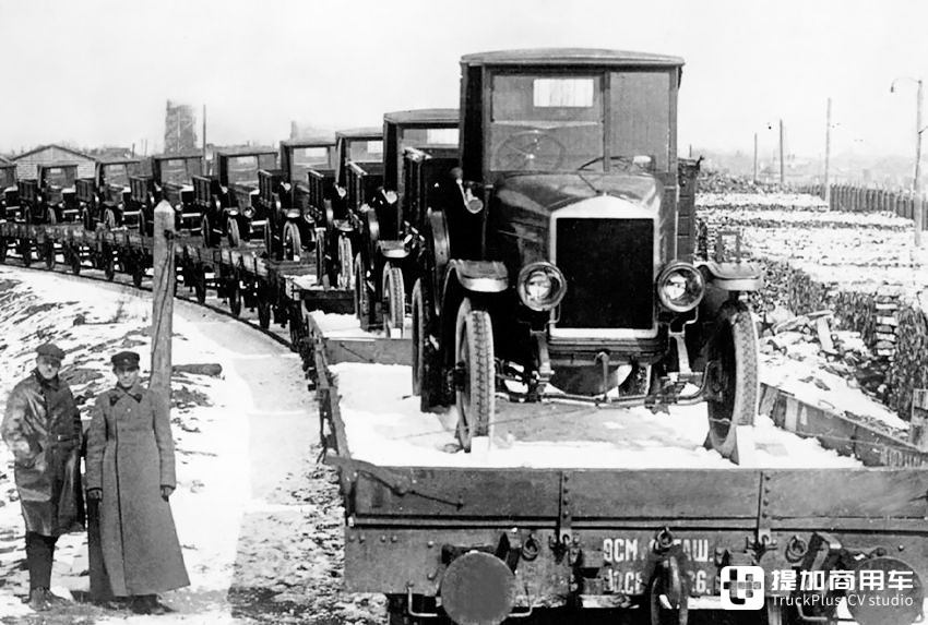 从菲亚特“偷师”而来,苏联历史上第一台卡车 ,AMO-F-15历史科普 - 第4张 - 提加商用车网 从菲亚特“偷师”而来,苏联历史上第一台卡车 ,AMO-F-15历史科普 - 第4张