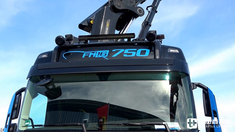 750匹马力的随车吊你见过吗?这台沃尔沃FH16太暴力了 - 第4张 - 提加商用车网 750匹马力的随车吊你见过吗?这台沃尔沃FH16太暴力了 - 第4张