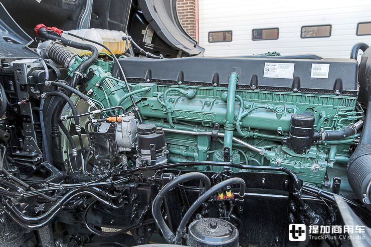 从第一代到第四代,沃尔沃FH16经历了怎样的进化升级?两代车型对比带您好好看看 - 第7张 - 提加商用车网 从第一代到第四代,沃尔沃FH16经历了怎样的进化升级?两代车型对比带您好好看看 - 第7张