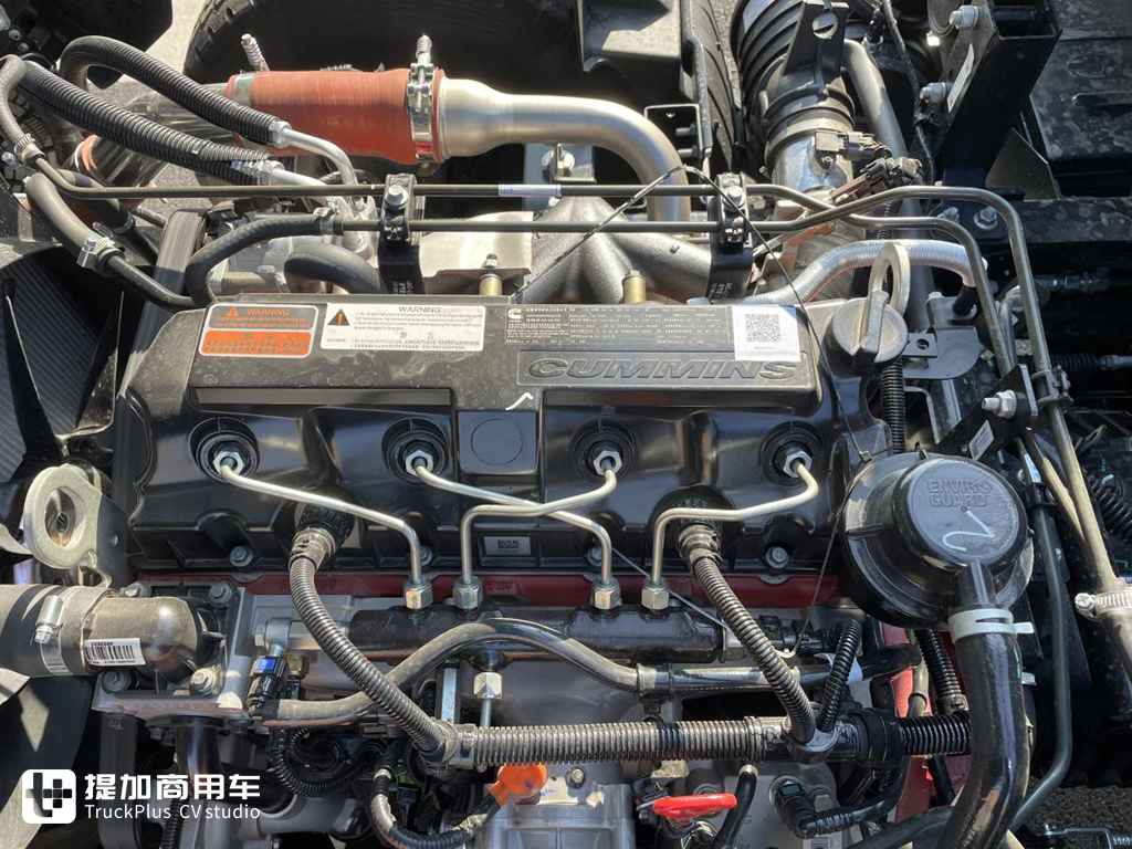 新大灯设计的真好看,内饰也高端舒适多了,江淮骏铃擎天柱黄牌轻卡实拍 - 第11张 - 提加商用车网 新大灯设计的真好看,内饰也高端舒适多了,江淮骏铃擎天柱黄牌轻卡实拍 - 第11张