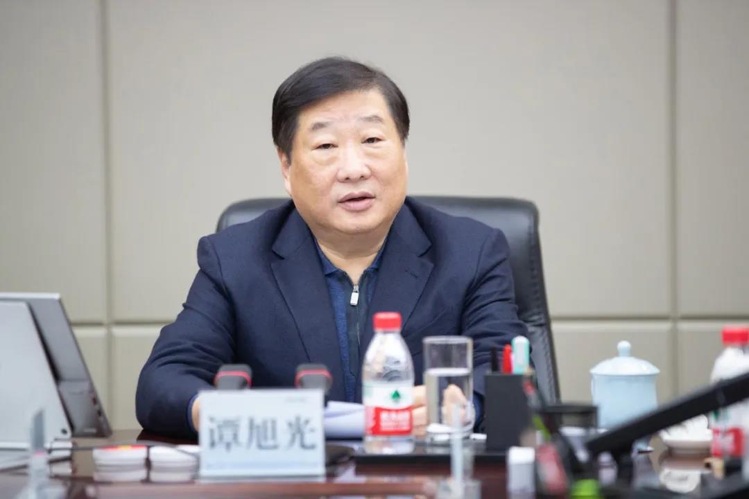 谭旭光:咬得住、冲得上、打得赢,以不可阻挡的气势和横扫一切的决心打赢一季度攻坚战,实现2022年开门红! - 第2张 - 提加商用车网 谭旭光:咬得住、冲得上、打得赢,以不可阻挡的气势和横扫一切的决心打赢一季度攻坚战,实现2022年开门红! - 第2张