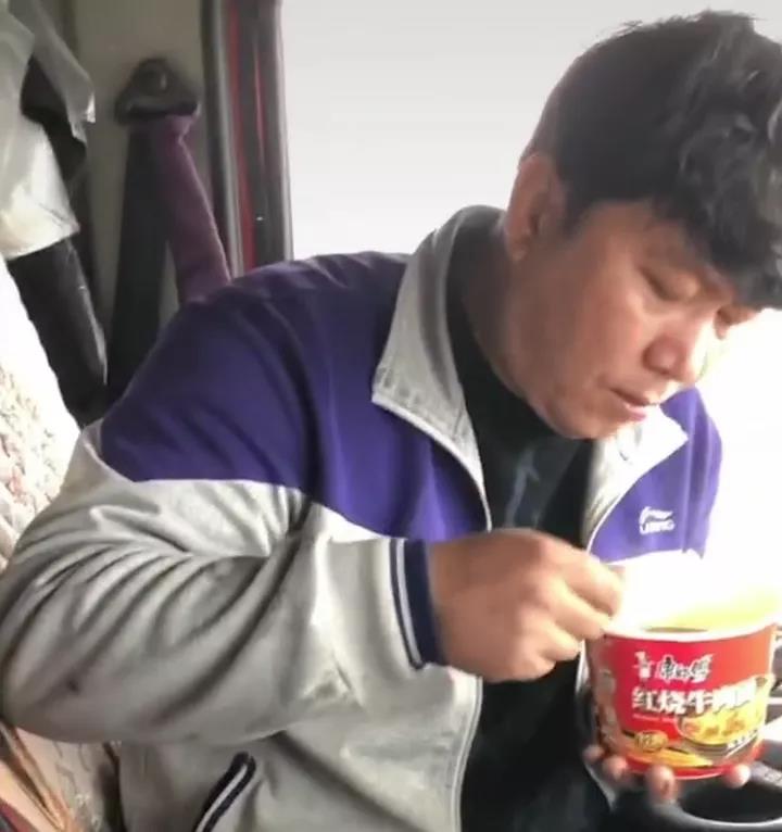 东风天龙哥做免费代驾?8天8夜,4700公里,获全网爆赞! - 第3张 - 提加商用车网 东风天龙哥做免费代驾?8天8夜,4700公里,获全网爆赞! - 第3张