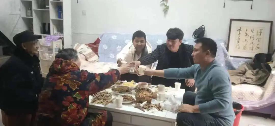 东风天龙哥做免费代驾?8天8夜,4700公里,获全网爆赞! - 第4张 - 提加商用车网 东风天龙哥做免费代驾?8天8夜,4700公里,获全网爆赞! - 第4张