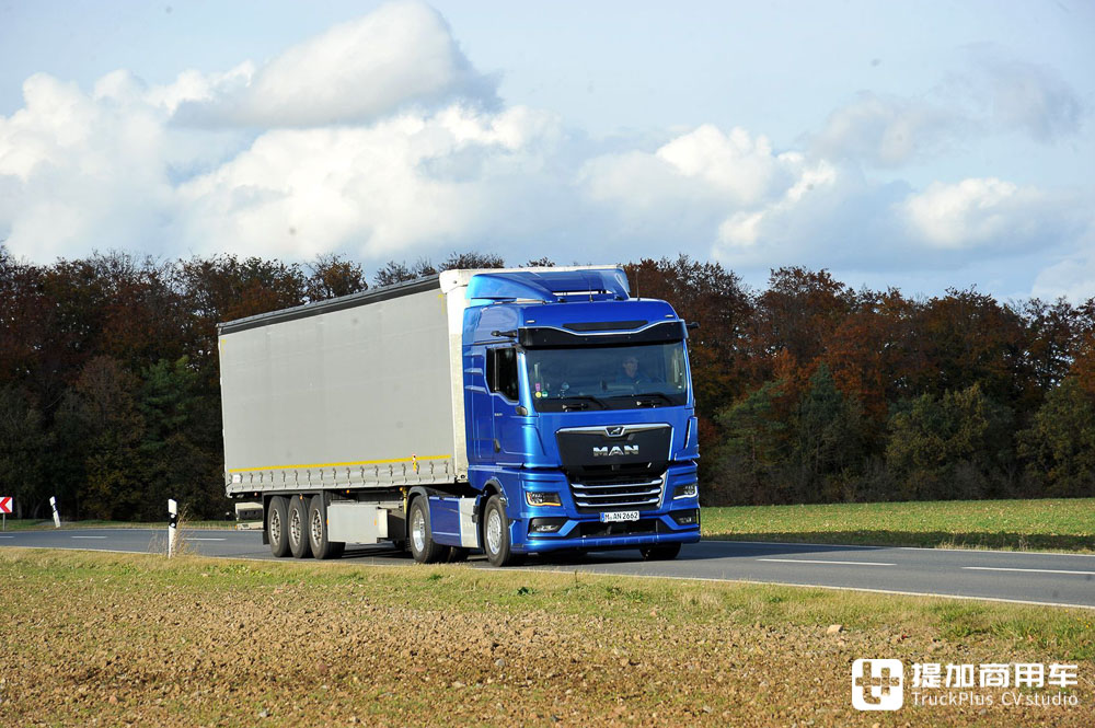 2022千点测试得第三名的新一代曼恩TGX，却优异的不得不让人拍手叫好