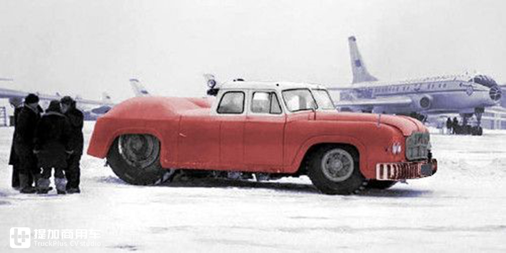 有着“轿车”的外观，却干着拉飞机的重活，带您见识卡车界的金刚芭比MAZ-541 - 第5张