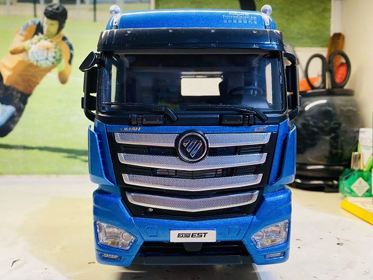售价不高，做工还不错的卡车模型之一：福田欧曼EST LNG牵引车模型实拍 - 第2张