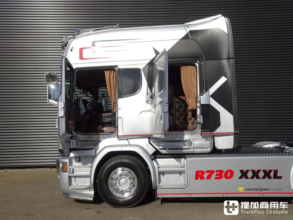 驾驶室内开派对,四门改装斯堪尼亚R730 XXXL实拍 - 第12张 - 提加商用车网 驾驶室内开派对,四门改装斯堪尼亚R730 XXXL实拍 - 第12张