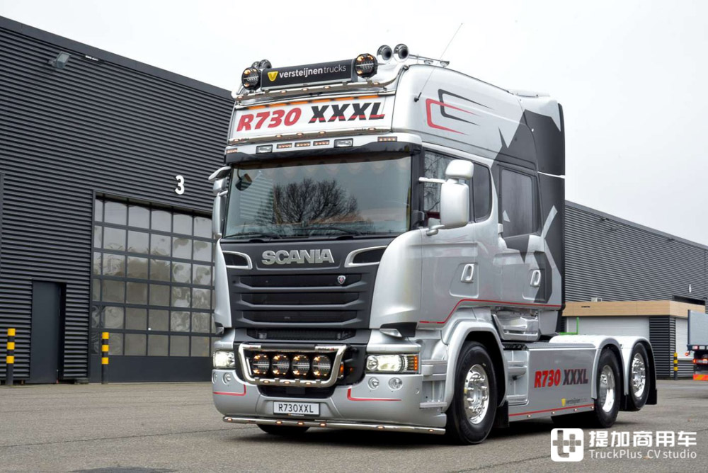 驾驶室内开派对,四门改装斯堪尼亚R730 XXXL实拍 - 第2张 - 提加商用车网 驾驶室内开派对,四门改装斯堪尼亚R730 XXXL实拍 - 第2张