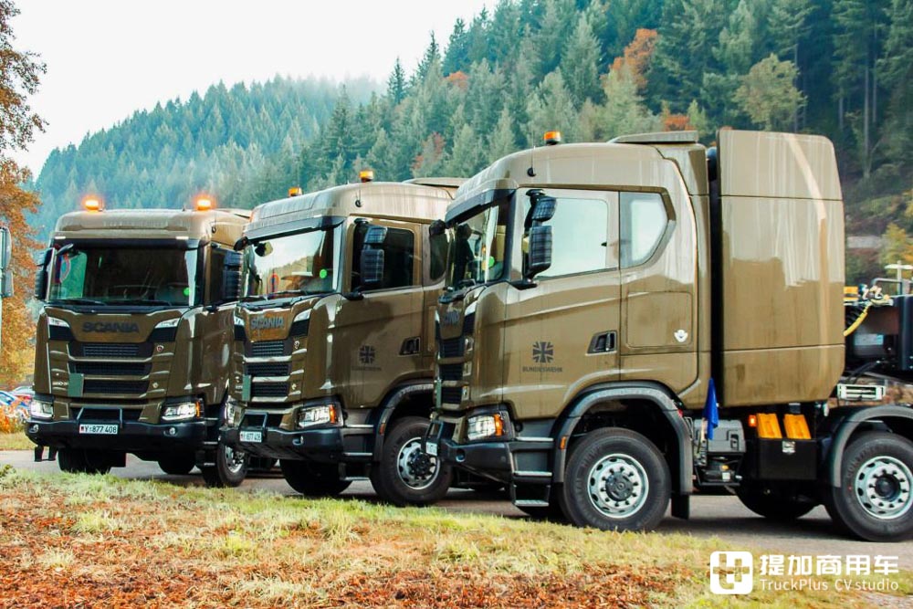 紧凑8x6驱动,超短轴距特适合山路,这辆斯堪尼亚650 S XT大件车真不一样 - 第22张 - 提加商用车网 紧凑8x6驱动,超短轴距特适合山路,这辆斯堪尼亚650 S XT大件车真不一样 - 第22张
