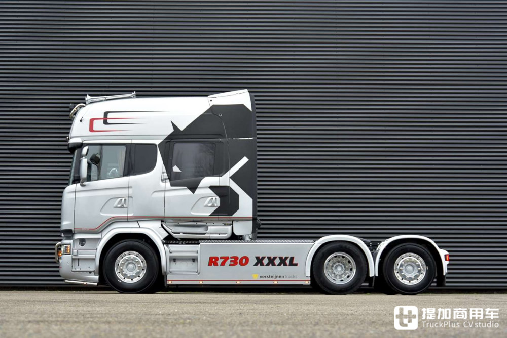 驾驶室内开派对,四门改装斯堪尼亚R730 XXXL实拍 - 第7张 - 提加商用车网 驾驶室内开派对,四门改装斯堪尼亚R730 XXXL实拍 - 第7张