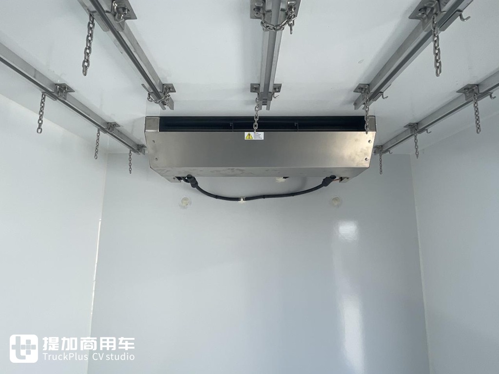 外观内饰动力链全面升级,冷链1号帅铃冰博士实拍评测 - 第4张 - 提加商用车网 外观内饰动力链全面升级,冷链1号帅铃冰博士实拍评测 - 第4张