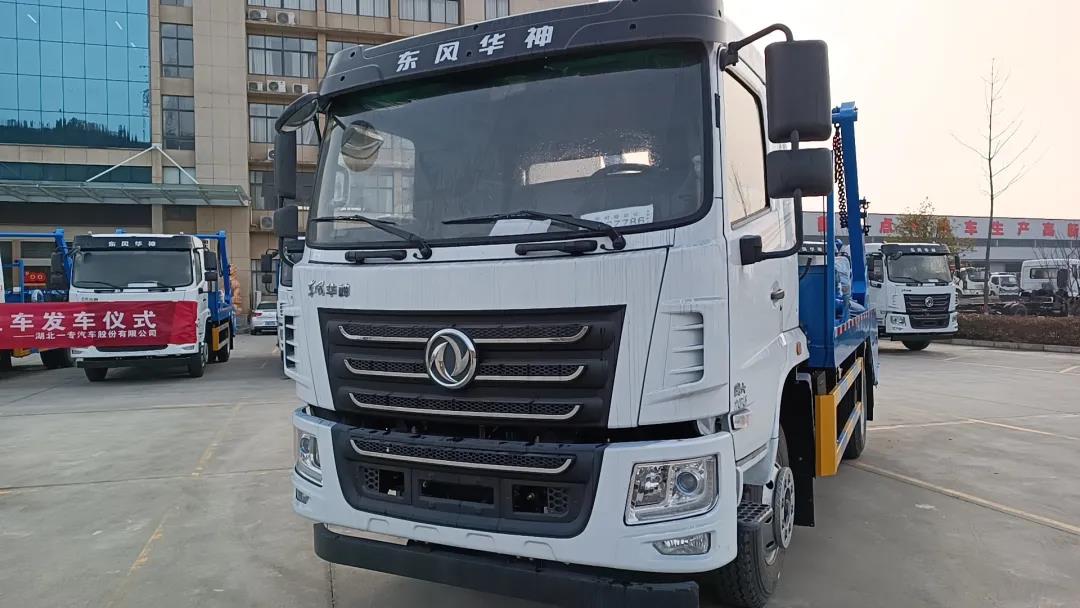 虎年开门红！24台东风华神环卫车交付青海班玛客户 - 第2张