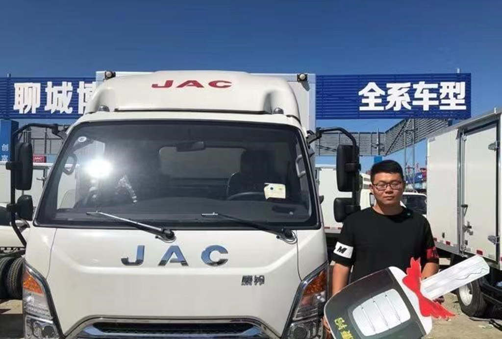 热爱变成职业,90后运输人用江淮康铃闯出了自己的一片天 - 第2张 - 提加商用车网 热爱变成职业,90后运输人用江淮康铃闯出了自己的一片天 - 第2张