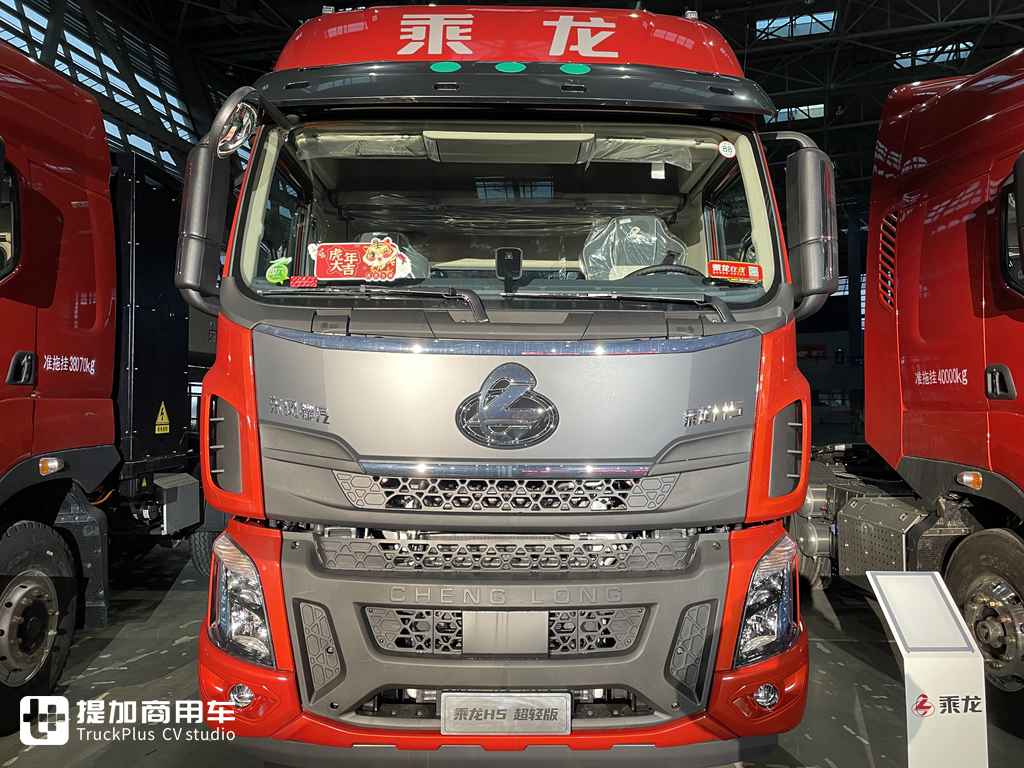 乘龙H5超轻版实拍评测 如何做到自重7.5吨?