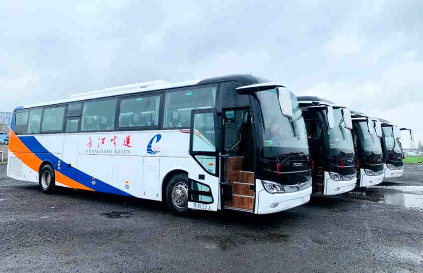 批量欧辉城间客车交付宁波长江旅游客运有限公司