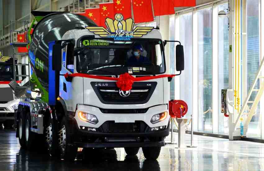 “联”接优势,共“碳”未来!东风商用车“五化”再进一步!