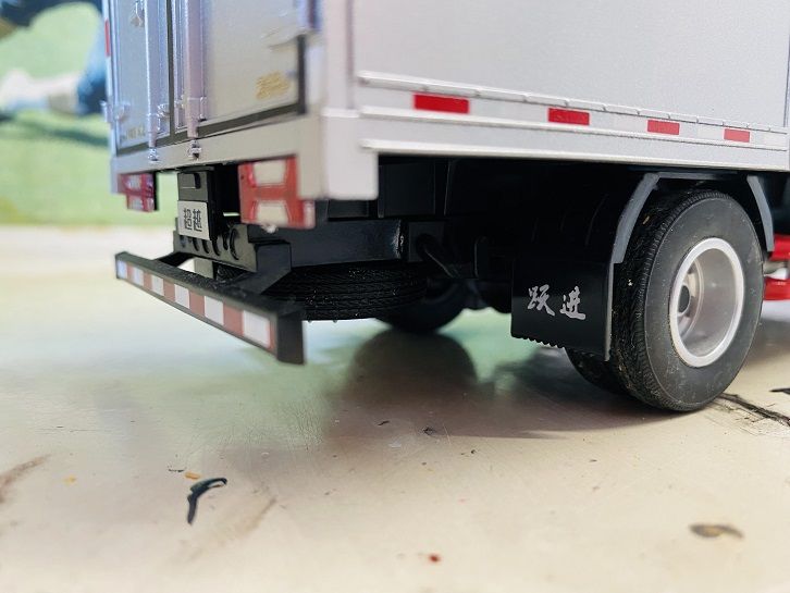 精品轻卡模型之一,1:24 上汽跃进超越C300轻卡模型实拍 - 第23张 - 提加商用车网 精品轻卡模型之一,1:24 上汽跃进超越C300轻卡模型实拍 - 第23张