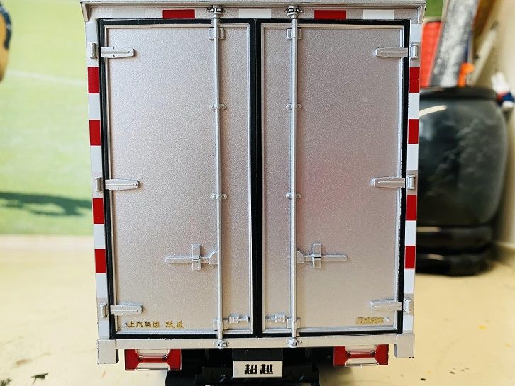 精品轻卡模型之一,1:24 上汽跃进超越C300轻卡模型实拍 - 第28张 - 提加商用车网 精品轻卡模型之一,1:24 上汽跃进超越C300轻卡模型实拍 - 第28张