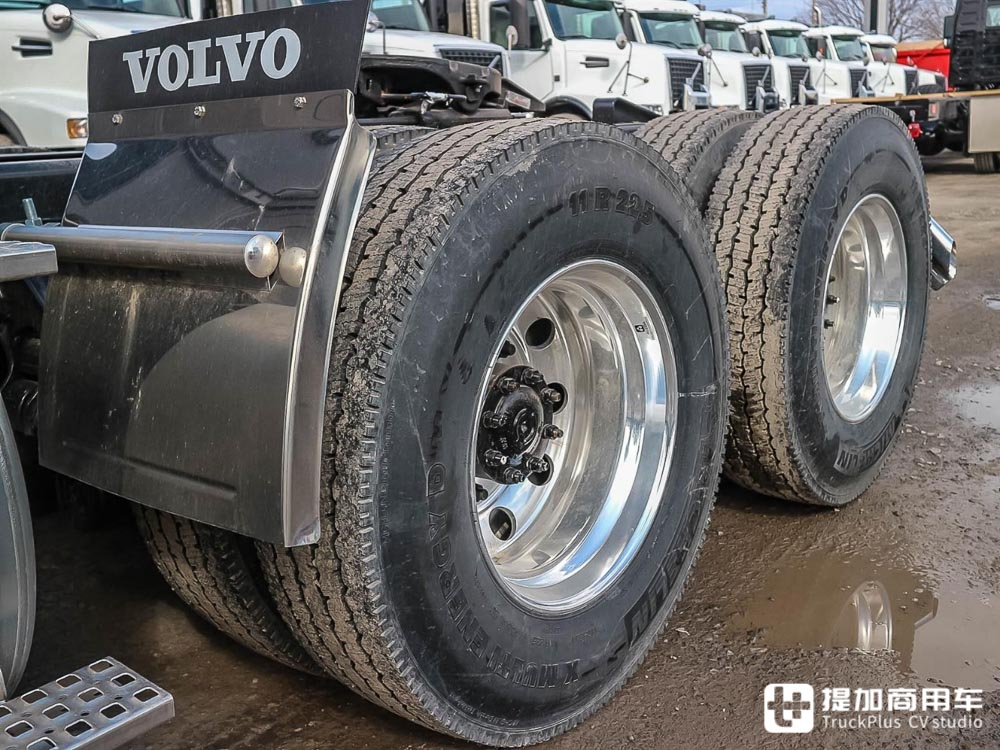 美国长头卡车生活舱能有多舒适?实拍沃尔沃VNL 860长头卡车告诉您 - 第10张 - 提加商用车网 美国长头卡车生活舱能有多舒适?实拍沃尔沃VNL 860长头卡车告诉您 - 第10张