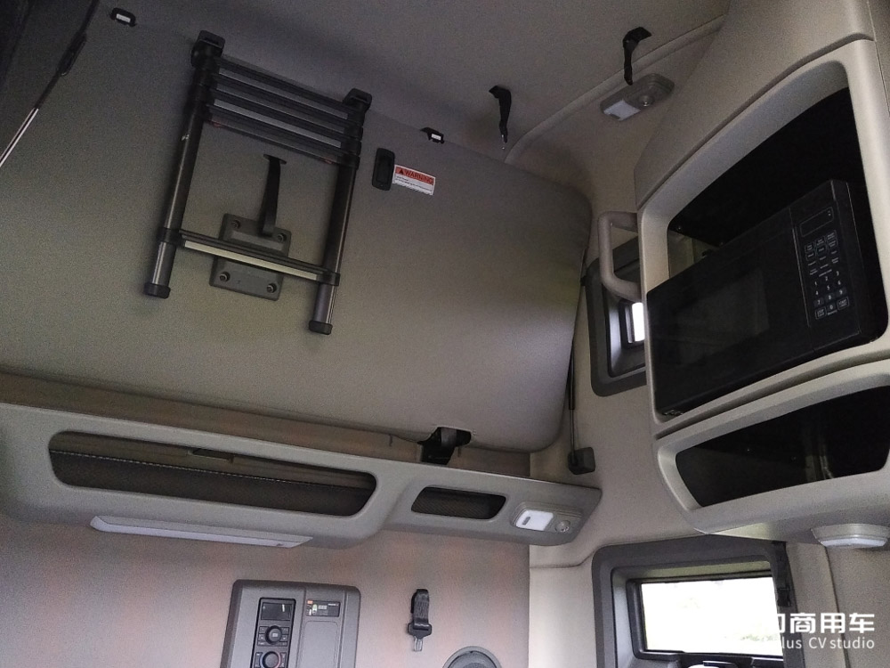 美国长头卡车生活舱能有多舒适?实拍沃尔沃VNL 860长头卡车告诉您 - 第23张 - 提加商用车网 美国长头卡车生活舱能有多舒适?实拍沃尔沃VNL 860长头卡车告诉您 - 第23张