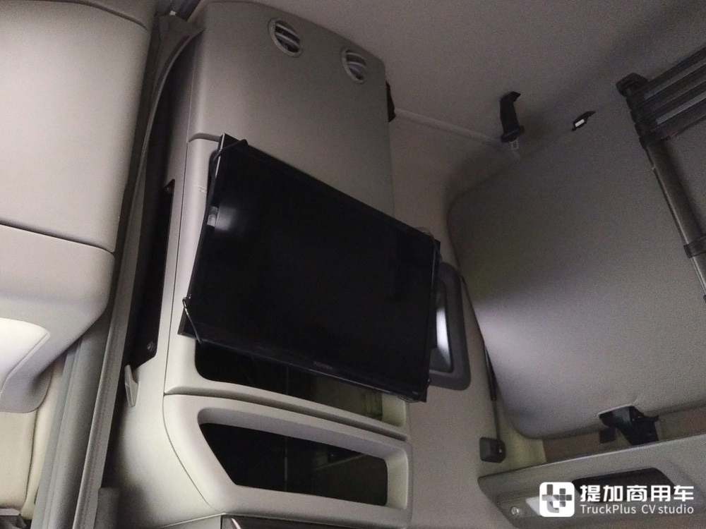 美国长头卡车生活舱能有多舒适?实拍沃尔沃VNL 860长头卡车告诉您 - 第24张 - 提加商用车网 美国长头卡车生活舱能有多舒适?实拍沃尔沃VNL 860长头卡车告诉您 - 第24张