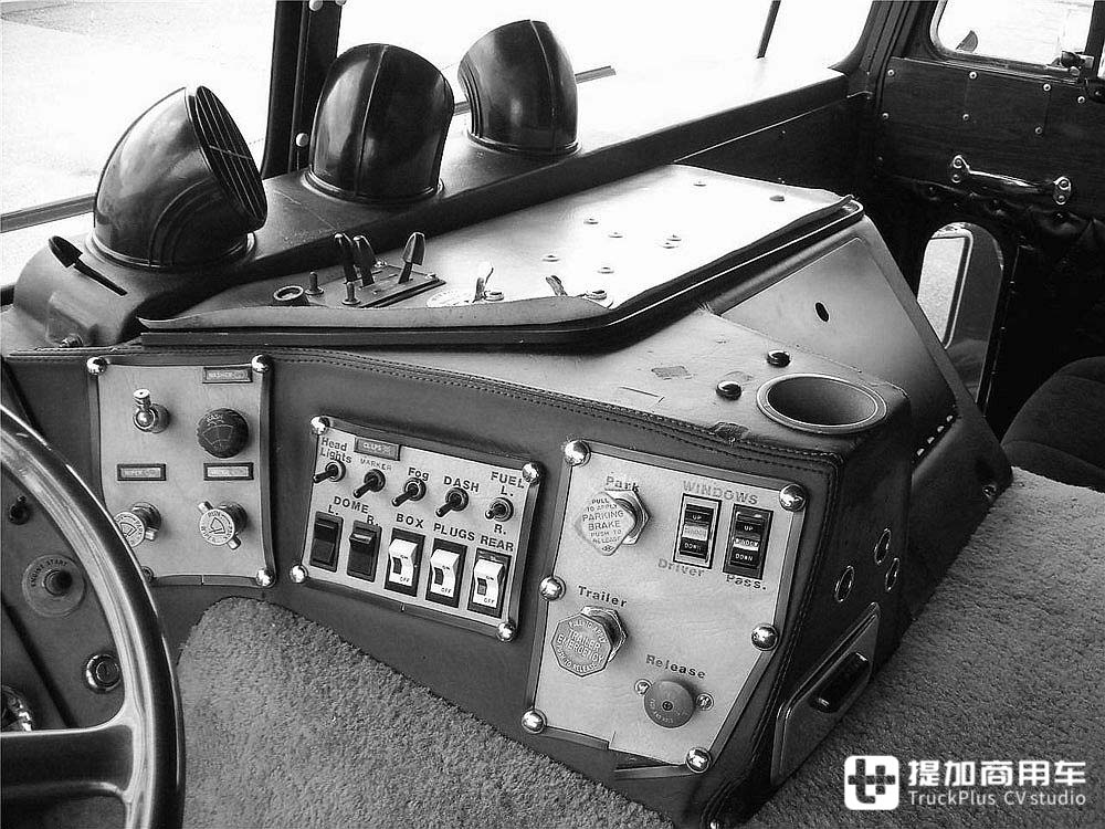 最经典的美国平头卡车,肯沃斯K100卡车历史科普 - 第7张 - 提加商用车网 最经典的美国平头卡车,肯沃斯K100卡车历史科普 - 第7张