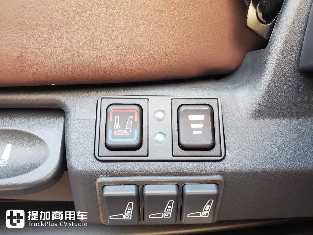 被国内外多款高端旗舰卡车标配,这款伊思灵华泰座椅,到底有多豪华舒适? - 第10张 - 提加商用车网 被国内外多款高端旗舰卡车标配,这款伊思灵华泰座椅,到底有多豪华舒适? - 第10张