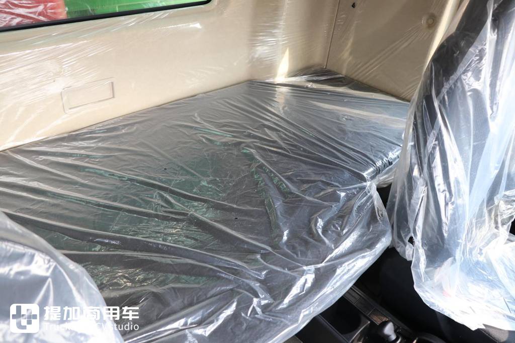 配潍柴12升国六发动机,还带侧面OK窗,金标豪沃TX430渣土车实拍 - 第12张 - 提加商用车网 配潍柴12升国六发动机,还带侧面OK窗,金标豪沃TX430渣土车实拍 - 第12张