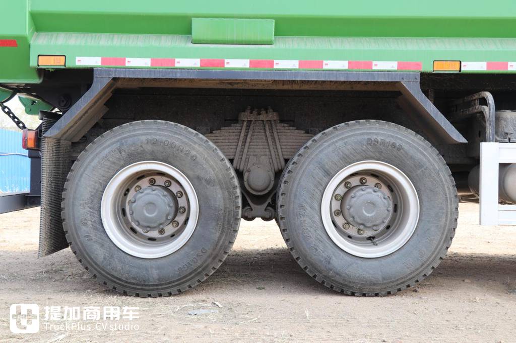 配潍柴12升国六发动机,还带侧面OK窗,金标豪沃TX430渣土车实拍 - 第17张 - 提加商用车网 配潍柴12升国六发动机,还带侧面OK窗,金标豪沃TX430渣土车实拍 - 第17张