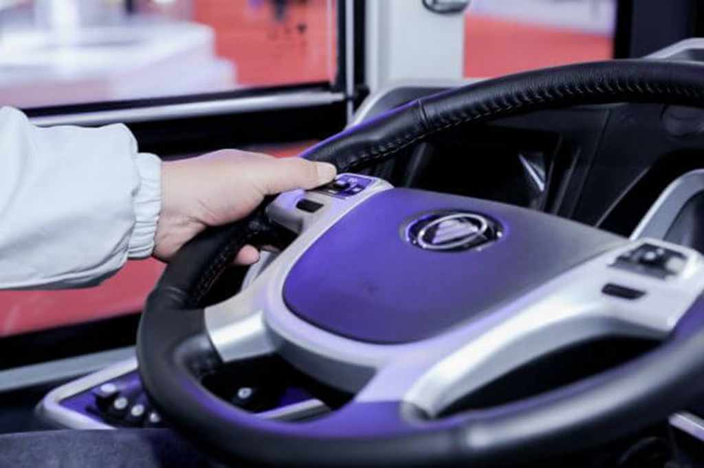 欧辉BJ6109纯电动客车成绿色出行的重头角色 - 第2张 - 提加商用车网 欧辉BJ6109纯电动客车成绿色出行的重头角色 - 第2张