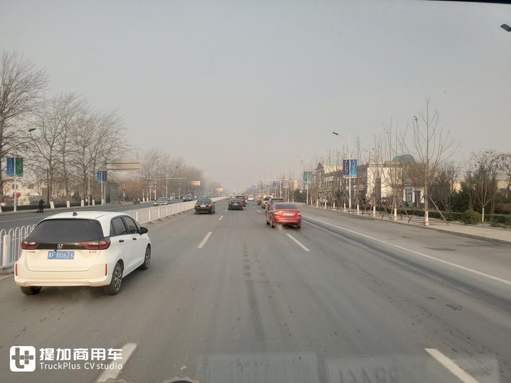 从另一个角度了解车辆,青岛解放虎VH爬山虎送车日记 - 第30张 - 提加商用车网 从另一个角度了解车辆,青岛解放虎VH爬山虎送车日记 - 第30张