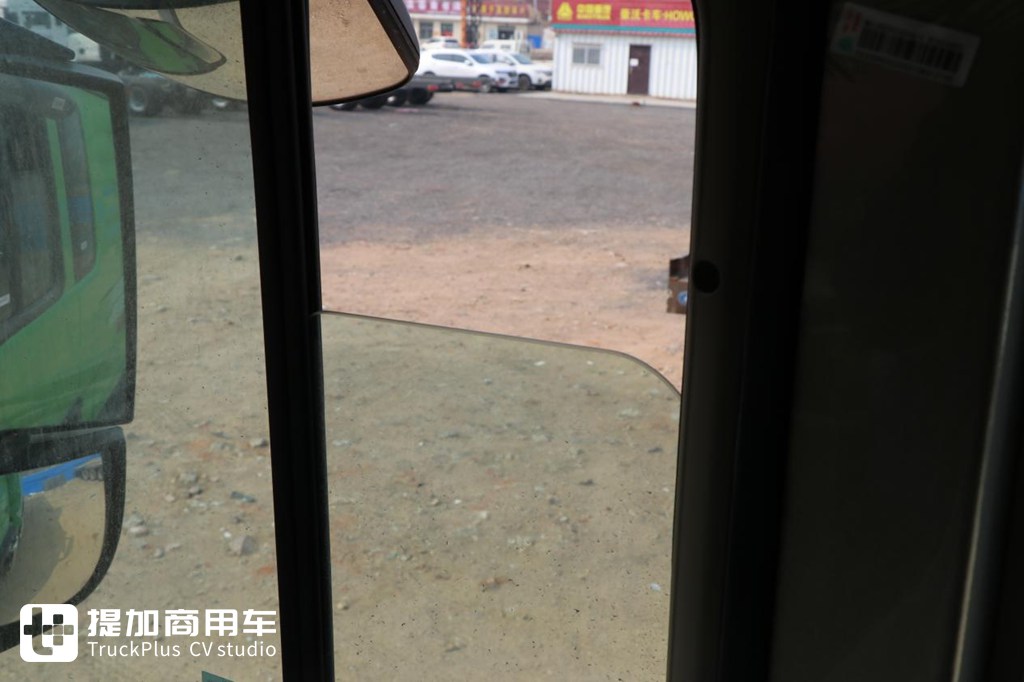 配潍柴12升国六发动机,还带侧面OK窗,金标豪沃TX430渣土车实拍 - 第6张 - 提加商用车网 配潍柴12升国六发动机,还带侧面OK窗,金标豪沃TX430渣土车实拍 - 第6张