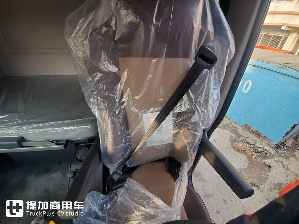 被国内外多款高端旗舰卡车标配,这款伊思灵华泰座椅,到底有多豪华舒适? - 第7张 - 提加商用车网 被国内外多款高端旗舰卡车标配,这款伊思灵华泰座椅,到底有多豪华舒适? - 第7张
