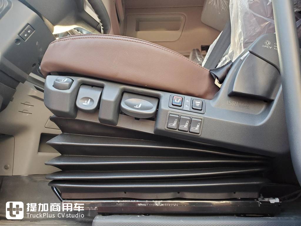 被国内外多款高端旗舰卡车标配,这款伊思灵华泰座椅,到底有多豪华舒适? - 第8张 - 提加商用车网 被国内外多款高端旗舰卡车标配,这款伊思灵华泰座椅,到底有多豪华舒适? - 第8张