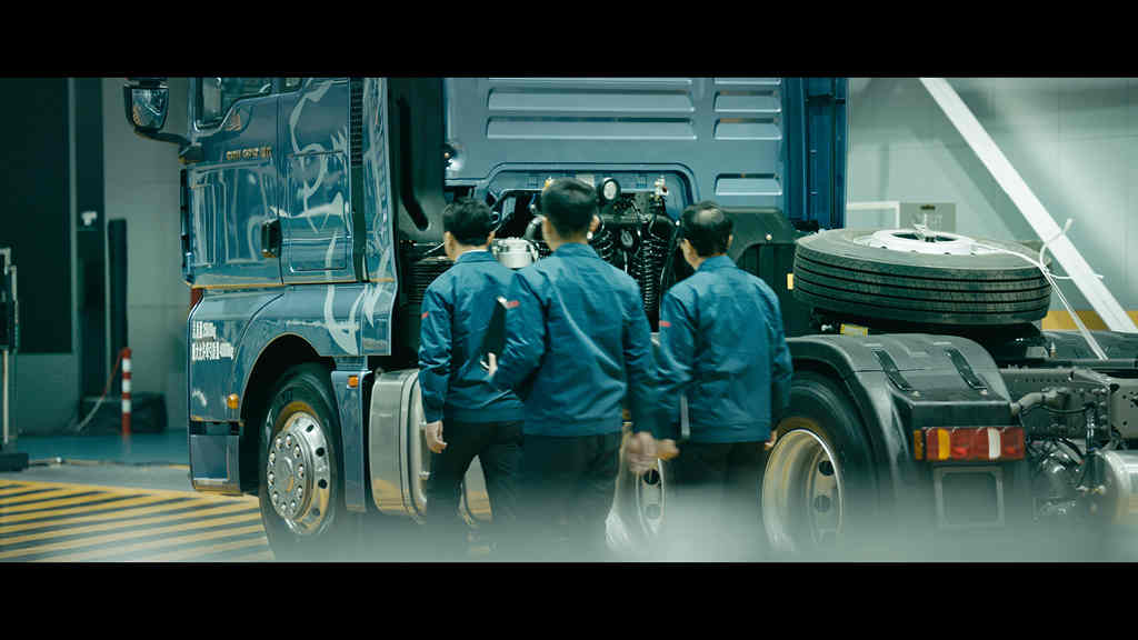 汕德卡送你一张电影票| 《汕耀人生》带你走近高端重卡新时代! - 第2张 - 提加商用车网 汕德卡送你一张电影票| 《汕耀人生》带你走近高端重卡新时代! - 第2张