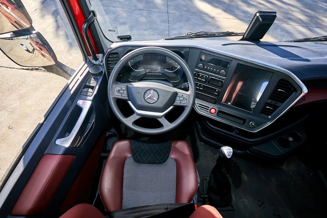 还没上市即引发抢购,江山·义460首位提车用户曝光! - 第6张 - 提加商用车网 还没上市即引发抢购,江山·义460首位提车用户曝光! - 第6张