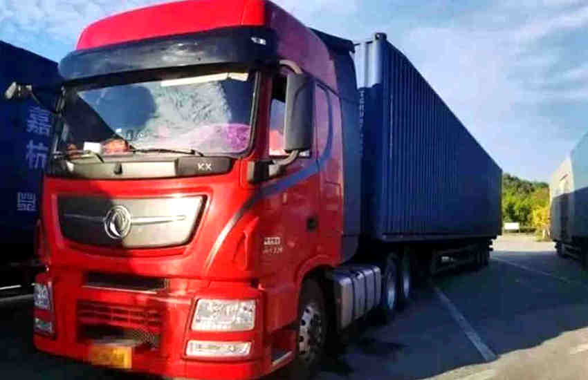 因强效运输结缘,东康动力让卡友收益大增 - 第2张 - 提加商用车网 因强效运输结缘,东康动力让卡友收益大增 - 第2张