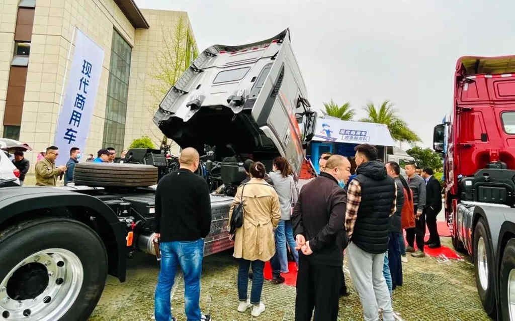 荣获行业、用户双重肯定, 创虎国六车型区域品鉴会圆满举办 - 第3张 - 提加商用车网 荣获行业、用户双重肯定, 创虎国六车型区域品鉴会圆满举办 - 第3张