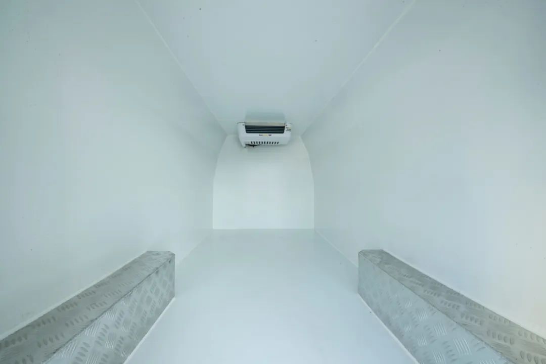 永不断电——金龙增程式冷藏车 - 第4张