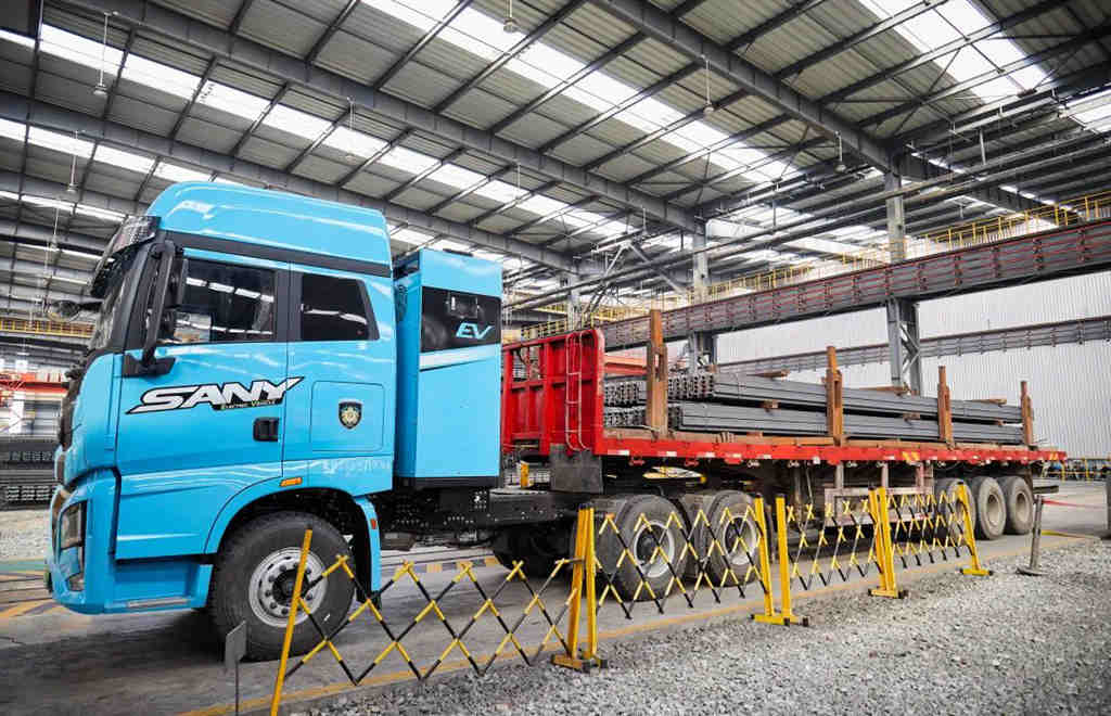 在电动汽车百人会引关注,江山EV550实力藏不住! - 第4张 - 提加商用车网 在电动汽车百人会引关注,江山EV550实力藏不住! - 第4张