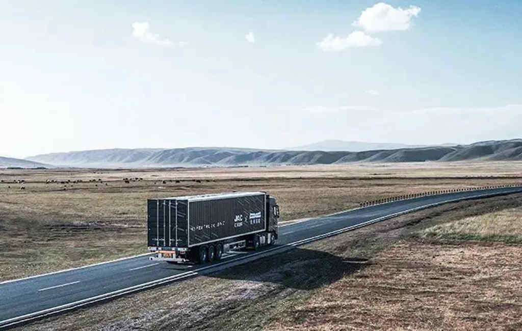 破局干线物流成本困境 江淮跨越K7所向披靡 - 第7张 - 提加商用车网 破局干线物流成本困境 江淮跨越K7所向披靡 - 第7张